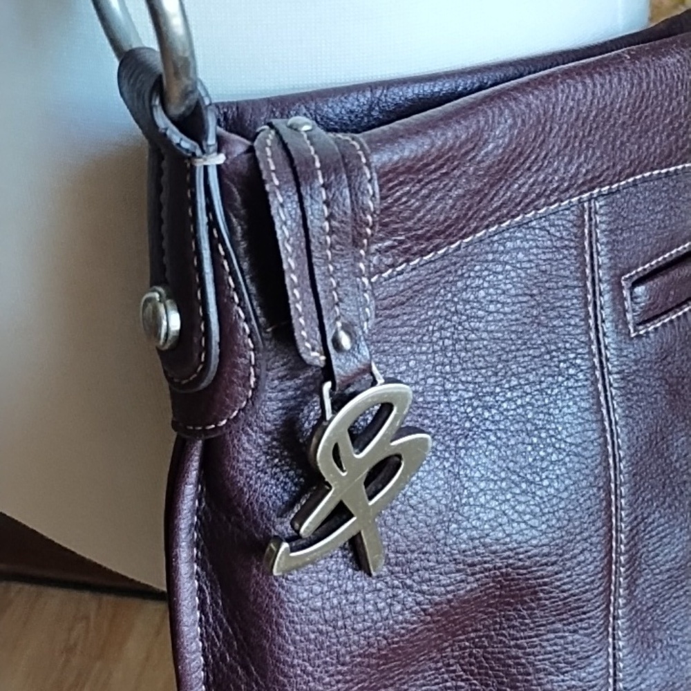 B Makowsky brown leather Crossbody bag - Picture 4 of 10